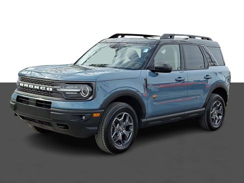 Used 2021 Ford Bronco Sport Badlands w/ Badlands Package image 3