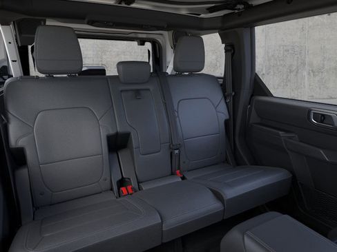 New 2026 Ford Bronco Outer Banks image 11