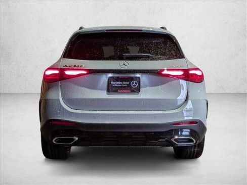 New 2026 Mercedes-Benz GLC 300 4MATIC image 8