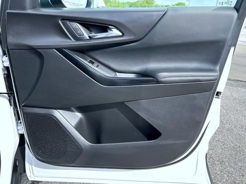 Certified 2025 Chevrolet Equinox LT AWD/4WD image 15