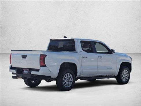 Used 2024 Toyota Tacoma SR5 image 5