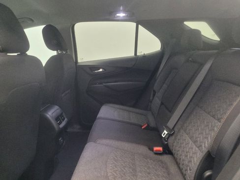 Used 2022 Chevrolet Equinox LT FWD image 18