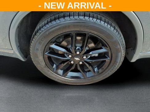 Used 2023 Dodge Durango R/T AWD/4WD image 9