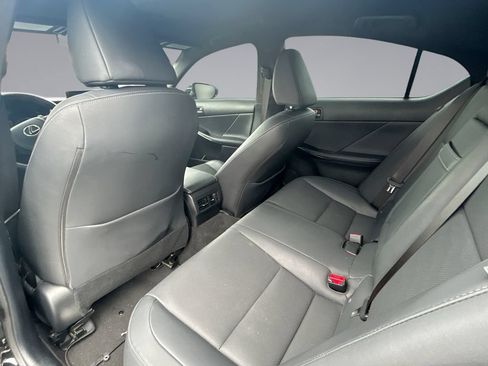 Used 2023 Lexus IS 300 w/ Premium Package RWD image 9