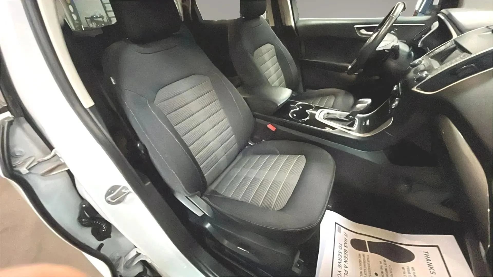 Used 2017 Ford Edge SEL FWD image 17