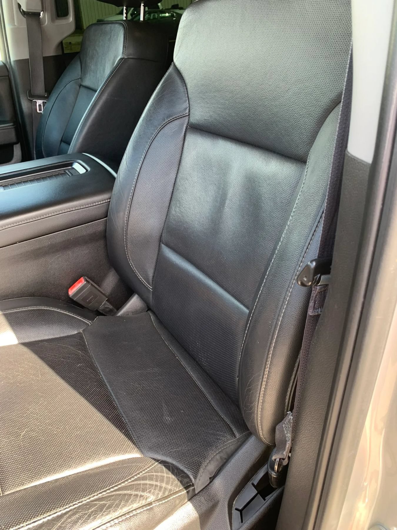 Used 2017 Chevrolet Silverado 1500 LTZ w/ Texas Edition AWD/4WD image 9