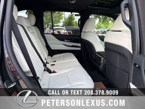 New 2026 Lexus LX 600 4WD w/ Luxury Package image 16