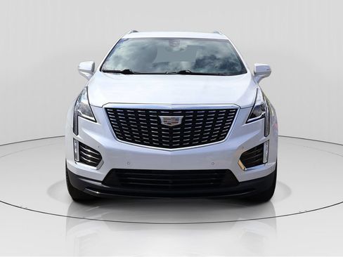 Used 2022 Cadillac XT5 Luxury FWD image 2