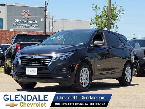 Certified 2023 Chevrolet Equinox LS w/ LS Convenience Package FWD image 15
