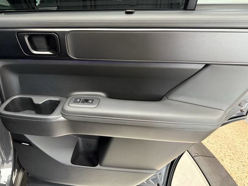 Used 2024 Hyundai Santa Fe Calligraphy image 33