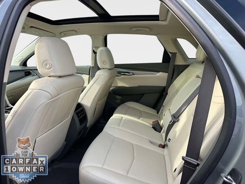 Used 2023 Cadillac XT5 Premium Luxury image 13