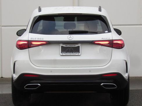 New 2026 Mercedes-Benz GLC 300 4MATIC image 7