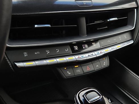 Certified 2023 Cadillac CT5 Luxury w/ Sun And Sound Package image 16