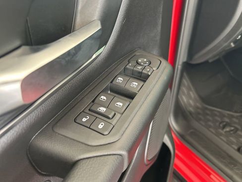 Used 2025 RAM 1500 Big Horn image 37