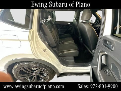 Used 2023 Volkswagen Tiguan SE R-Line FWD image 28