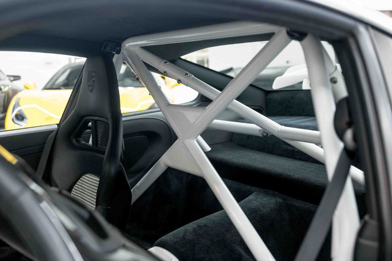Used 2010 Porsche 911 GT3 RWD image 70