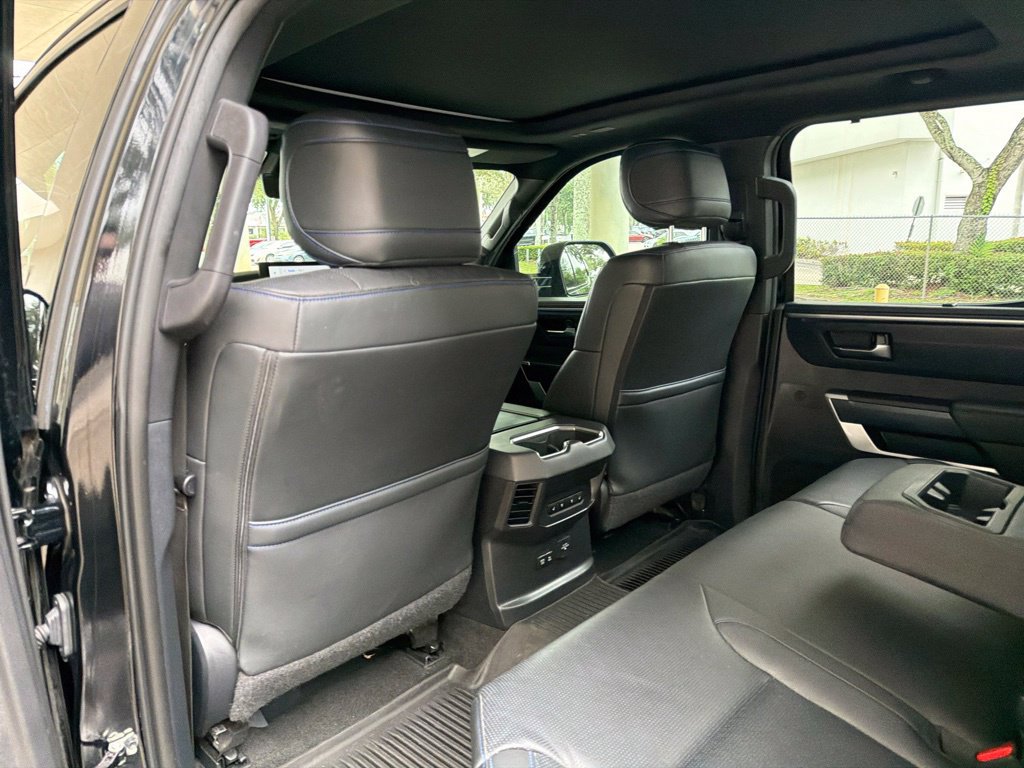 Used 2022 Toyota Tundra Platinum AWD/4WD image 39