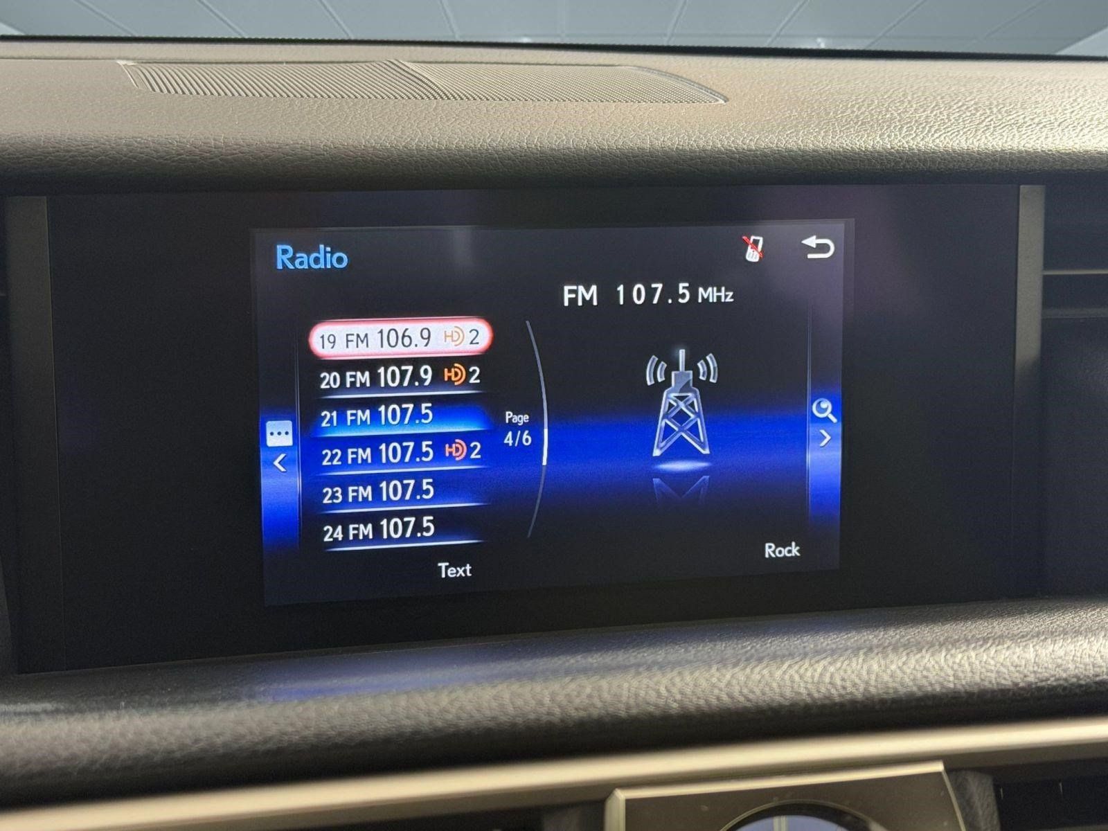 Used 2019 Lexus IS 300 w/ Premium Package RWD image 19