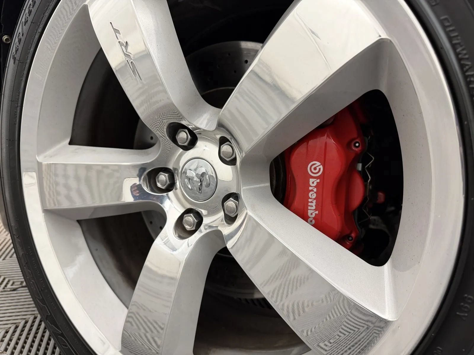 Used 2006 Dodge Charger SRT8 w/ SRT Option Group III RWD image 5