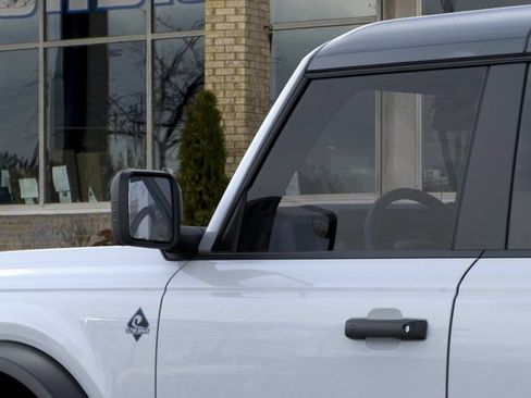 Used 2026 Ford Bronco Outer Banks AWD/4WD image 26