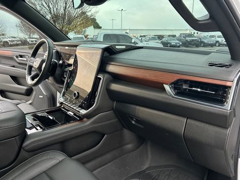 Certified 2025 GMC Yukon Denali w/ Sun & Power Step Package image 50