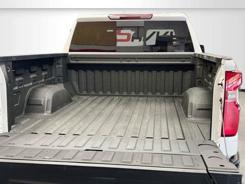 Used 2026 Chevrolet Silverado 1500 LT Trail Boss w/ Convenience Package II image 27