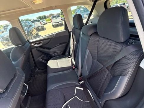 Used 2020 Subaru Forester Premium w/ Popular Package #1 AWD/4WD image 24