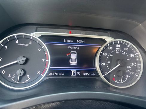 Used 2025 Nissan Sentra SV FWD image 23