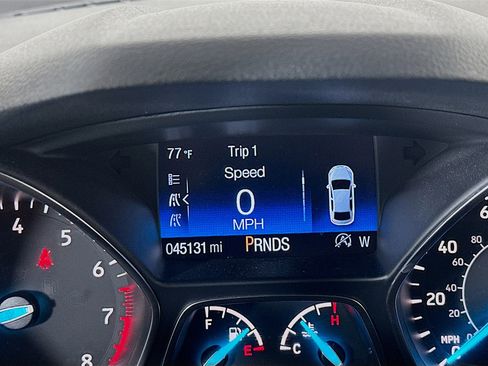 Used 2018 Ford Escape SEL w/ SEL Sport Appearance Package image 18