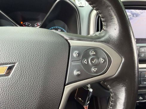 Used 2022 Chevrolet Colorado Z71 AWD/4WD image 26