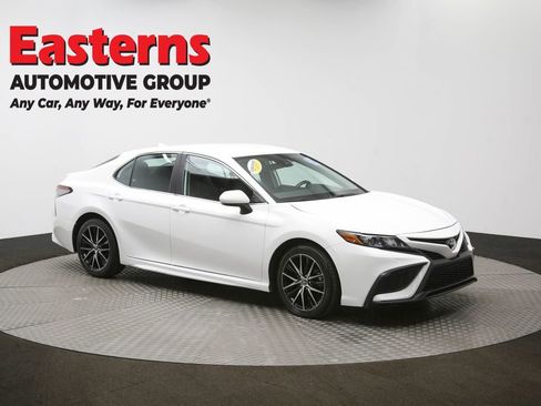 Used 2024 Toyota Camry SE FWD image 49