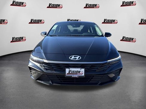 Used 2024 Hyundai Elantra SEL FWD image 8
