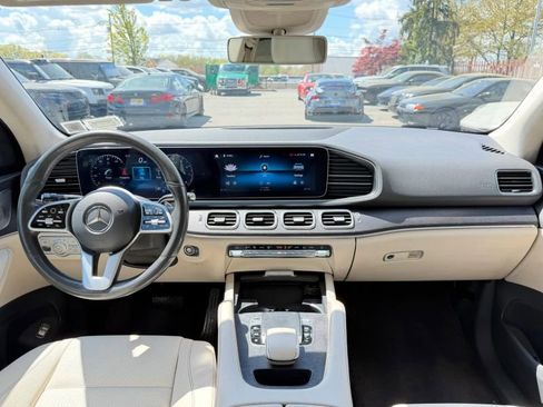Used 2020 Mercedes-Benz GLE 350 4MATIC image 19