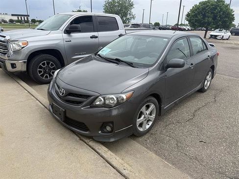 Used 2013 Toyota Corolla S FWD image 1