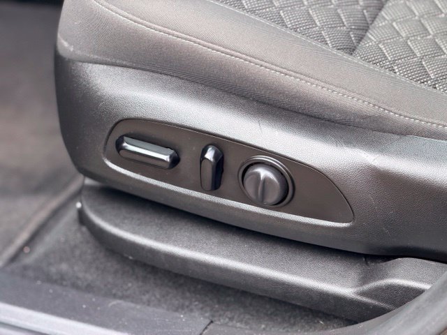 Used 2020 Chevrolet Blazer LT FWD image 8