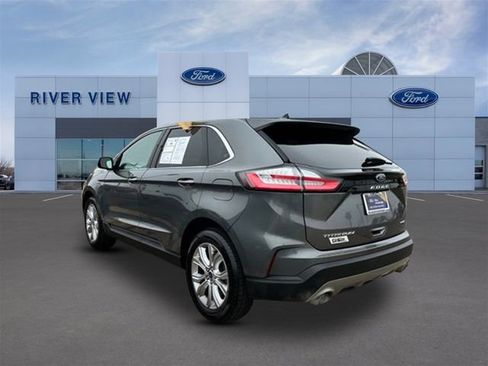 Certified 2022 Ford Edge Titanium image 4