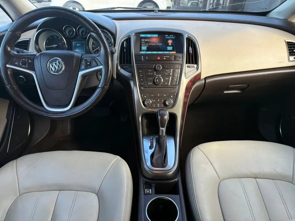 Used 2016 Buick Verano Leather w/ Experience Buick Package FWD image 11
