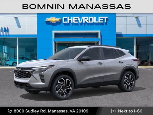 New 2026 Chevrolet Trax RS w/ Sunroof Package image 2