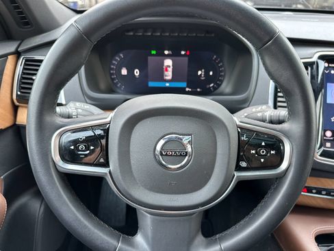 Used 2023 Volvo XC90 B6 Plus AWD/4WD image 24