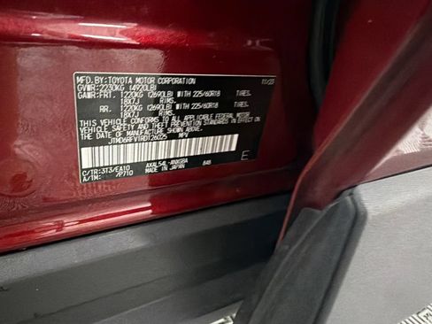 Used 2024 Toyota RAV4 Limited w/ Advanced Technology Package AWD/4WD image 36
