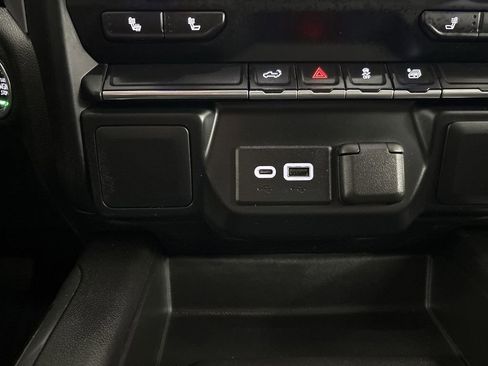 Used 2022 GMC Sierra 1500 Elevation image 57
