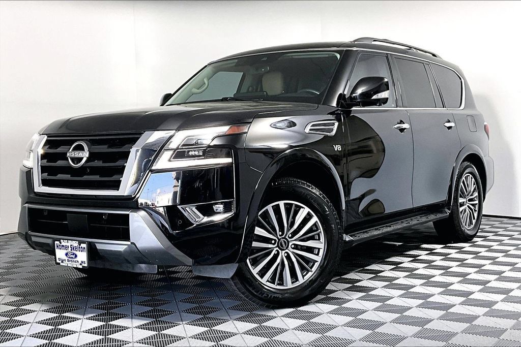 Used 2021 Nissan Armada SL w/ Captain's Chairs Package RWD image 2