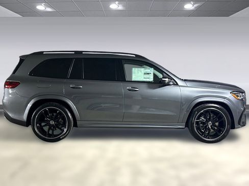 Used 2026 Mercedes-Benz GLS 450 450 image 8