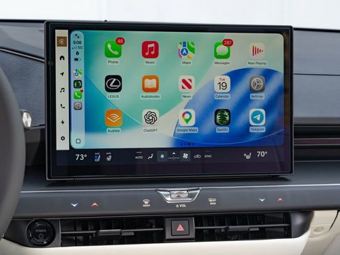 New 2026 Lexus ES 350e FWD image 16
