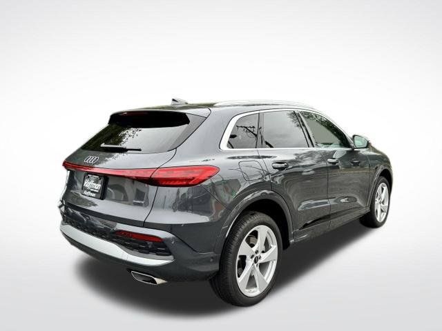 Certified 2025 Audi Q5 Premium Plus AWD/4WD image 10