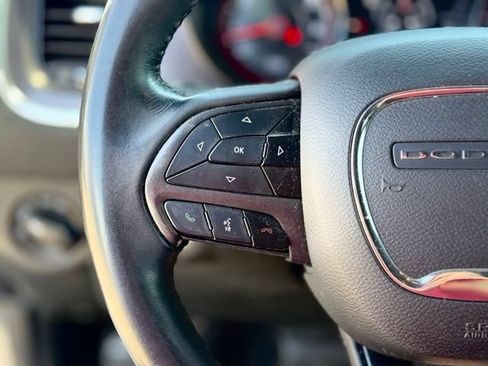 Used 2018 Dodge Charger SXT w/ Blacktop Package RWD image 23