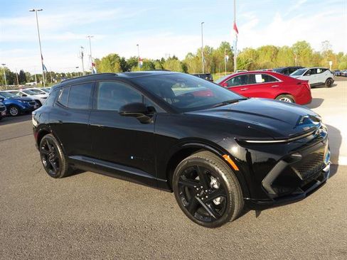 New 2026 Chevrolet Equinox EV RS image 4
