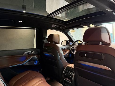 Certified 2024 BMW X7 M60i w/ Executive Package image 33