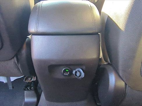 Used 2014 Hyundai Santa Fe Sport 2.0T image 17