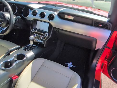 Used 2016 Ford Mustang GT Premium RWD image 29